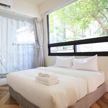 Yes Yes I Am Willing Apartment ไถหนาน ภายนอก รูปภาพ